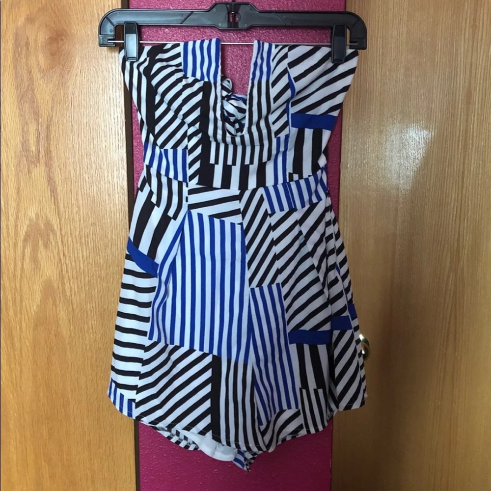 Summer romper! - Picture 2 of 4
